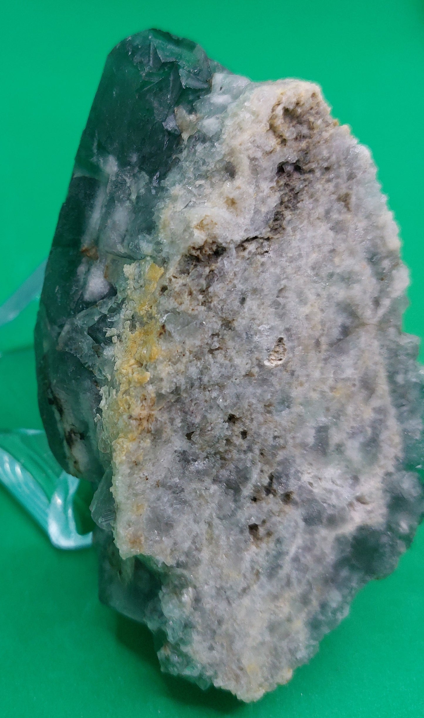 Fluorite cluster