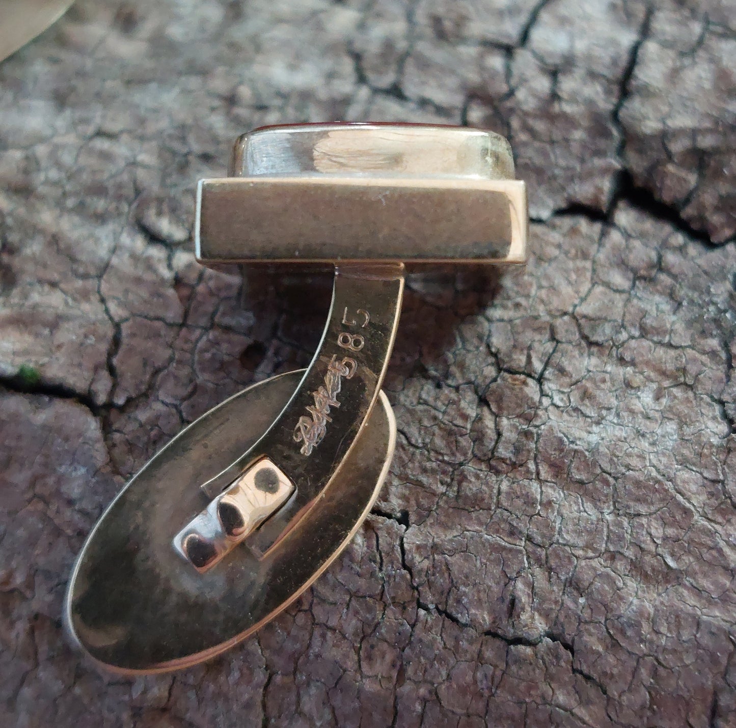 Vintage manchetknapper i 14 karat guld med karneol