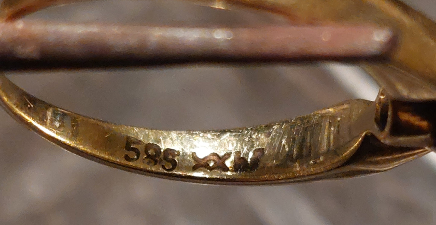 Vintage solitairering i 14 karat guld med 0,2 ct brillant