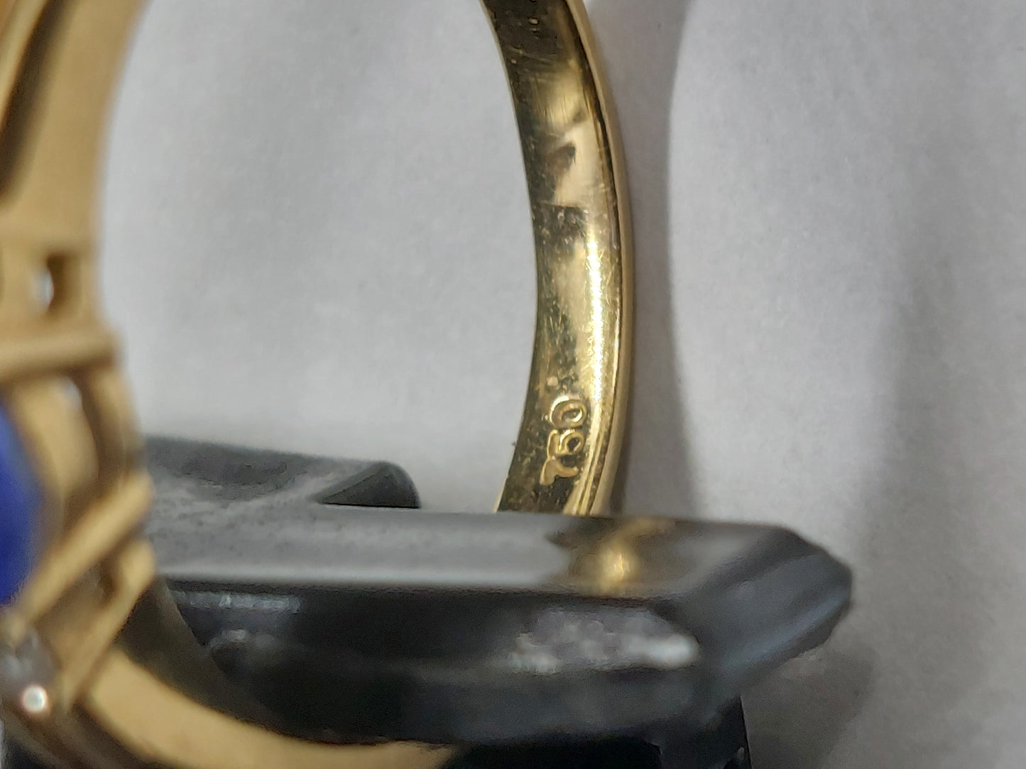 Vintage smykkesæt 18 karat guld med safir og diamant