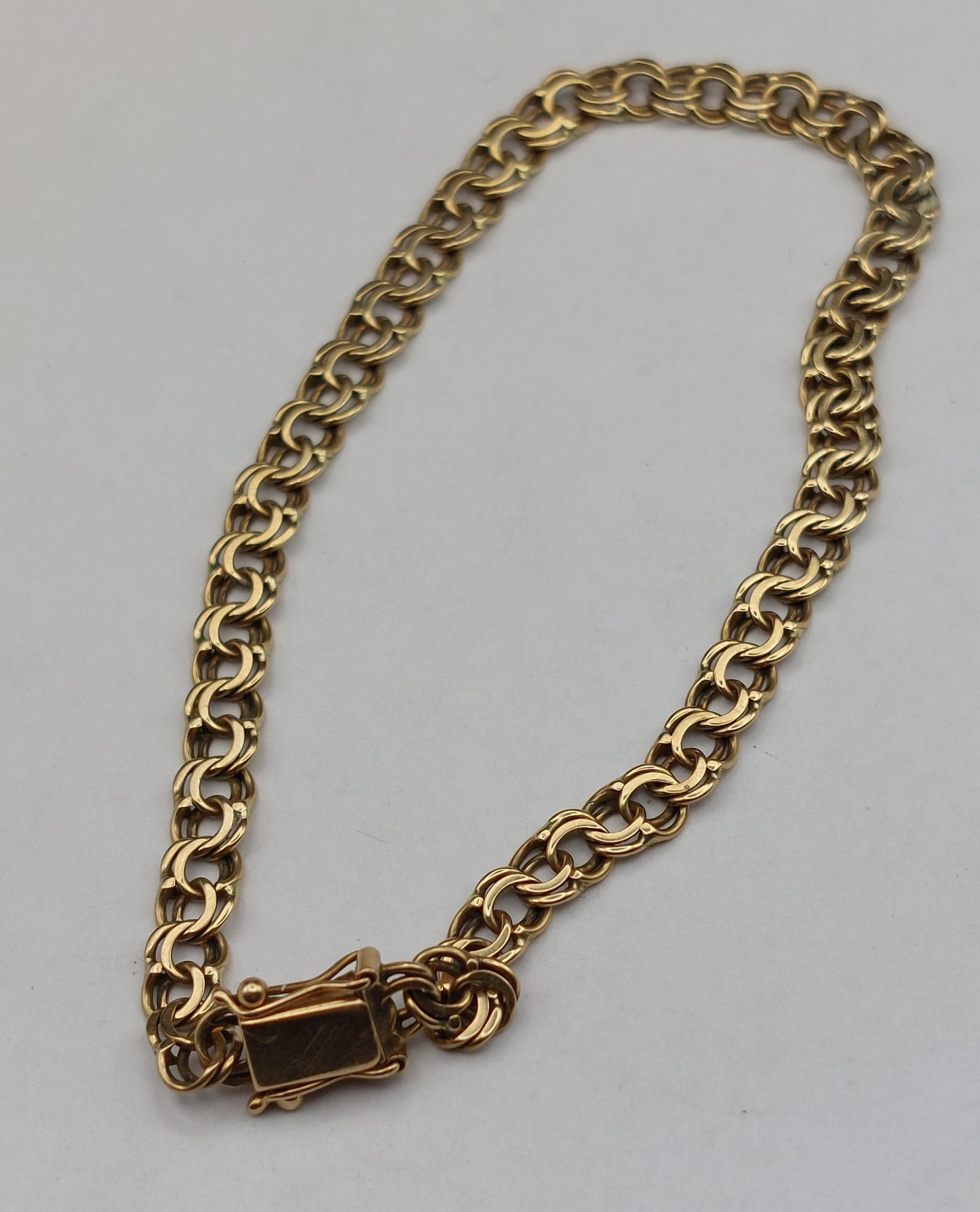 Elegant Vintage Bismarck/armlænke i 14 karat guld