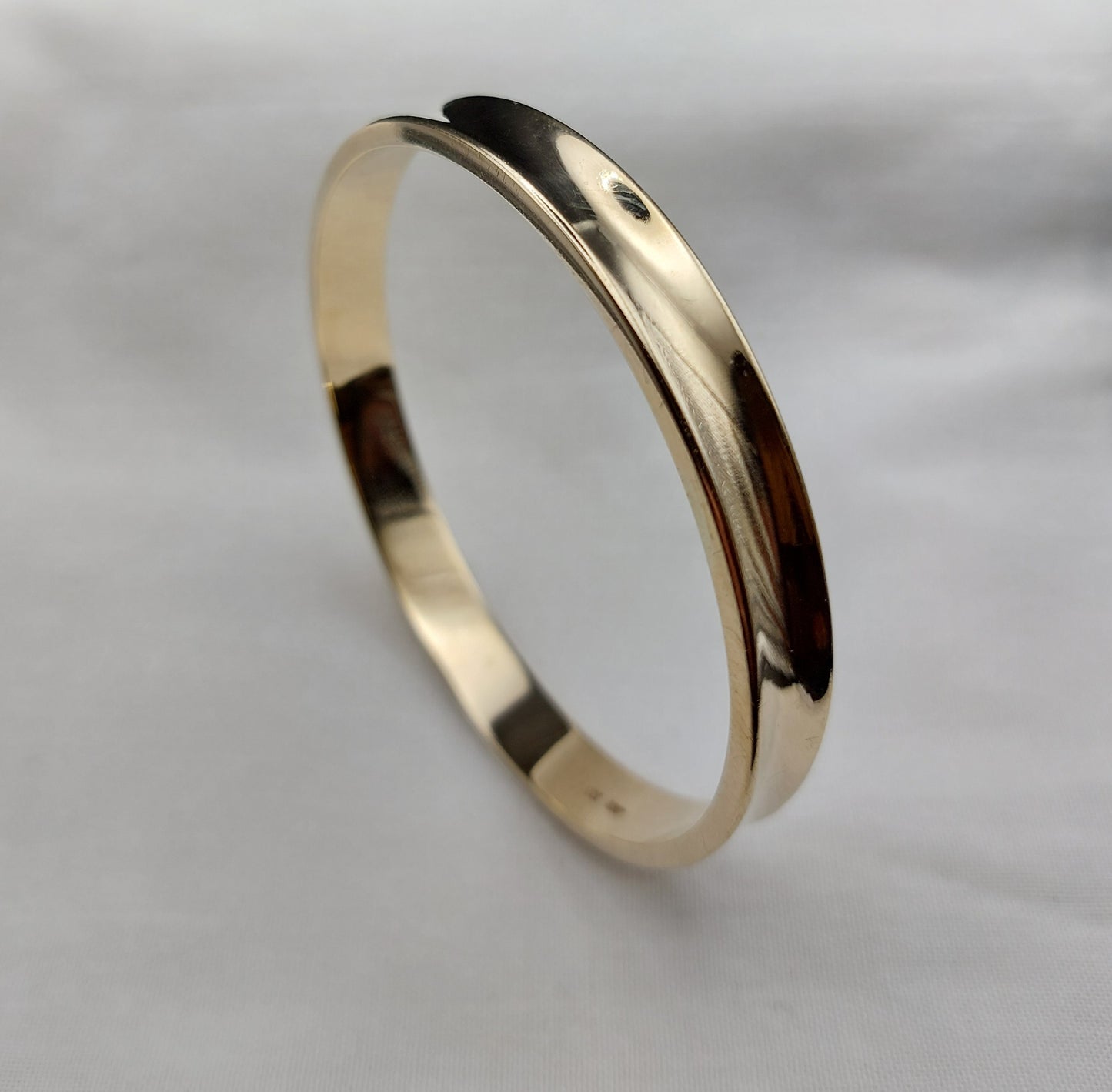 Vintage armring i 8 karat guld