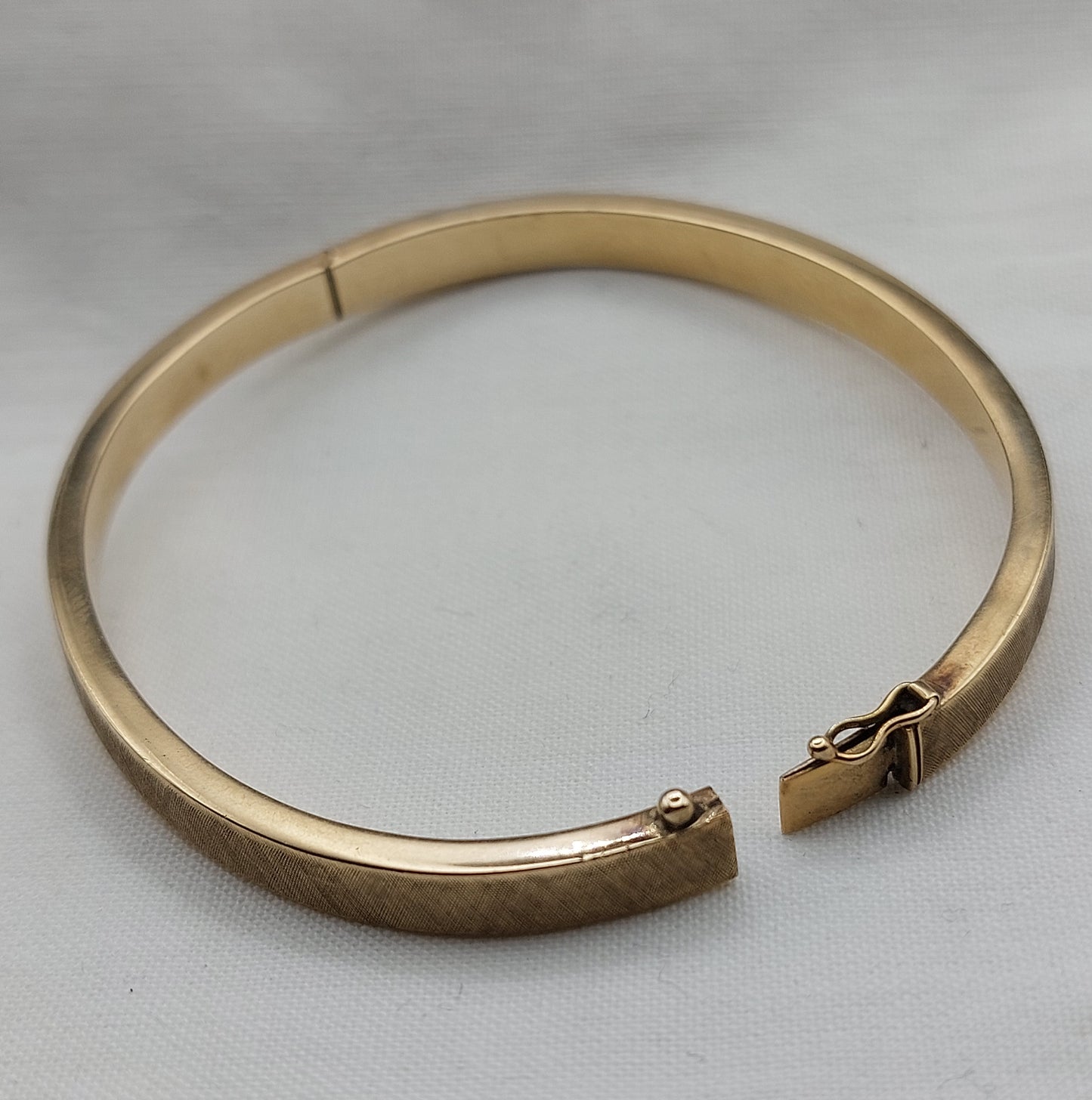 Oval vintage 14 karat guldarmring