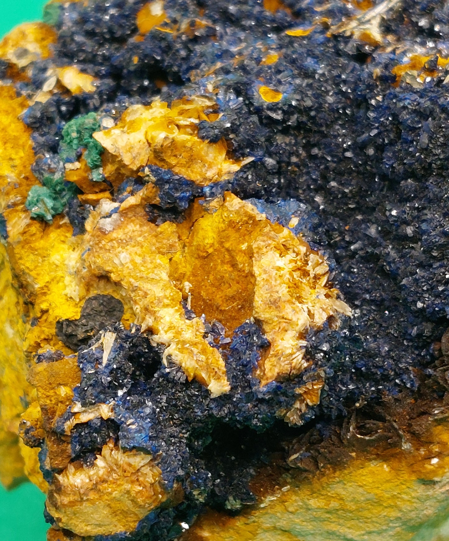 Azurite m/Malachite