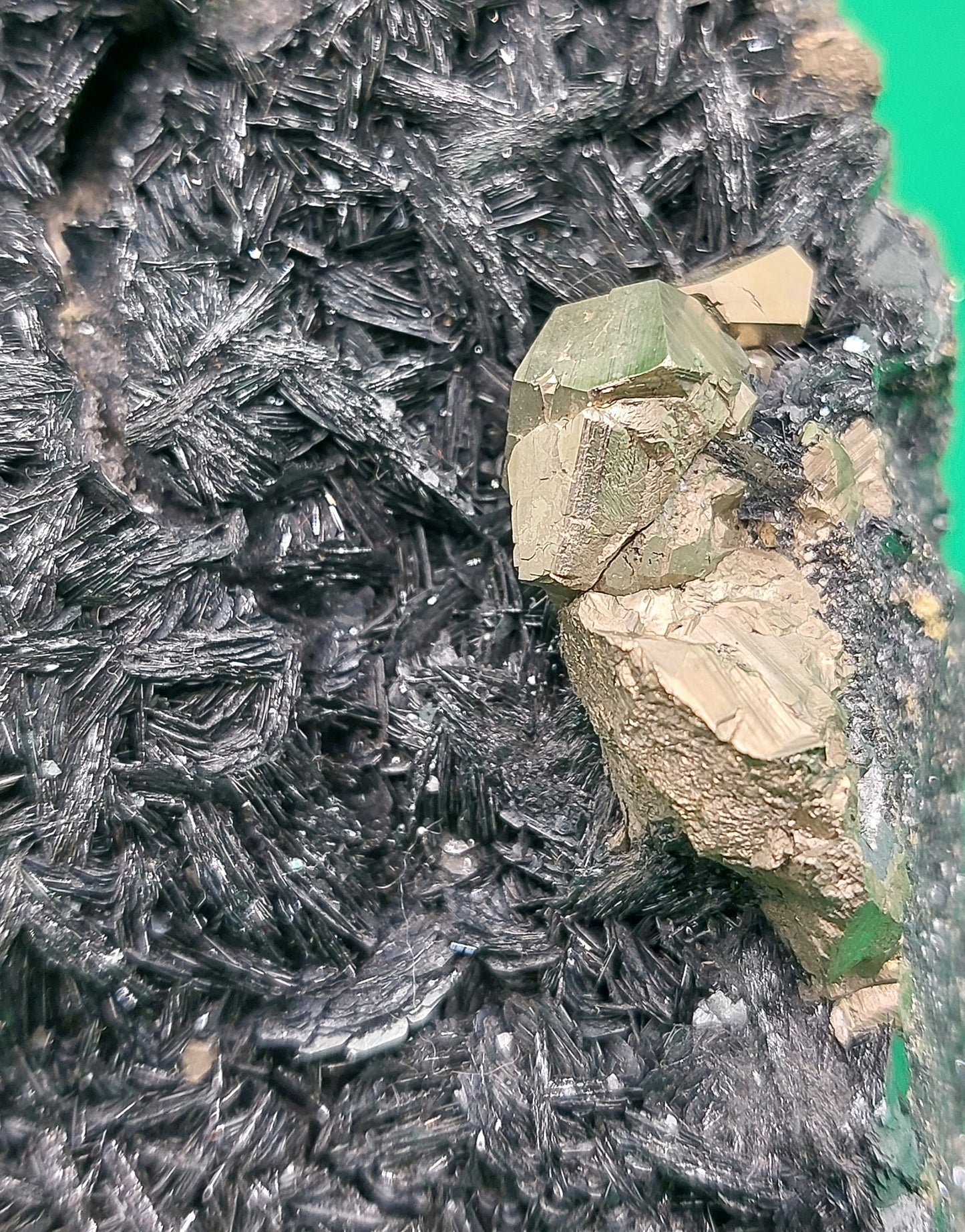 Hämatite with Pyrite