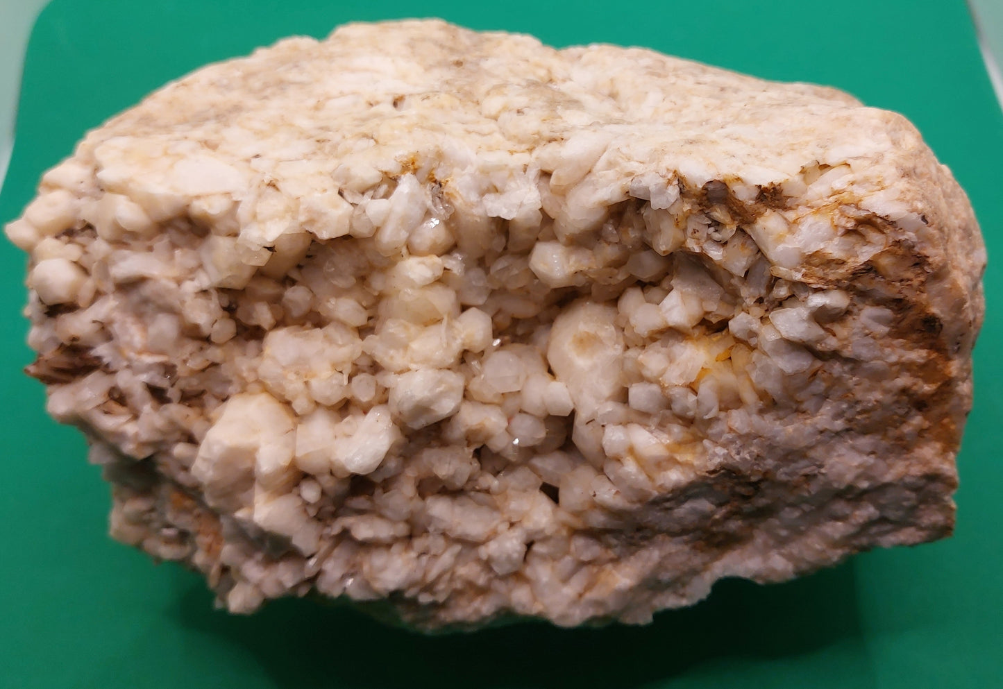 Quartz cluster