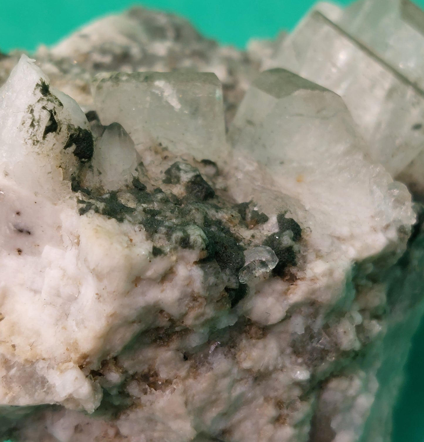 Chlorite, Desmin and Adullar