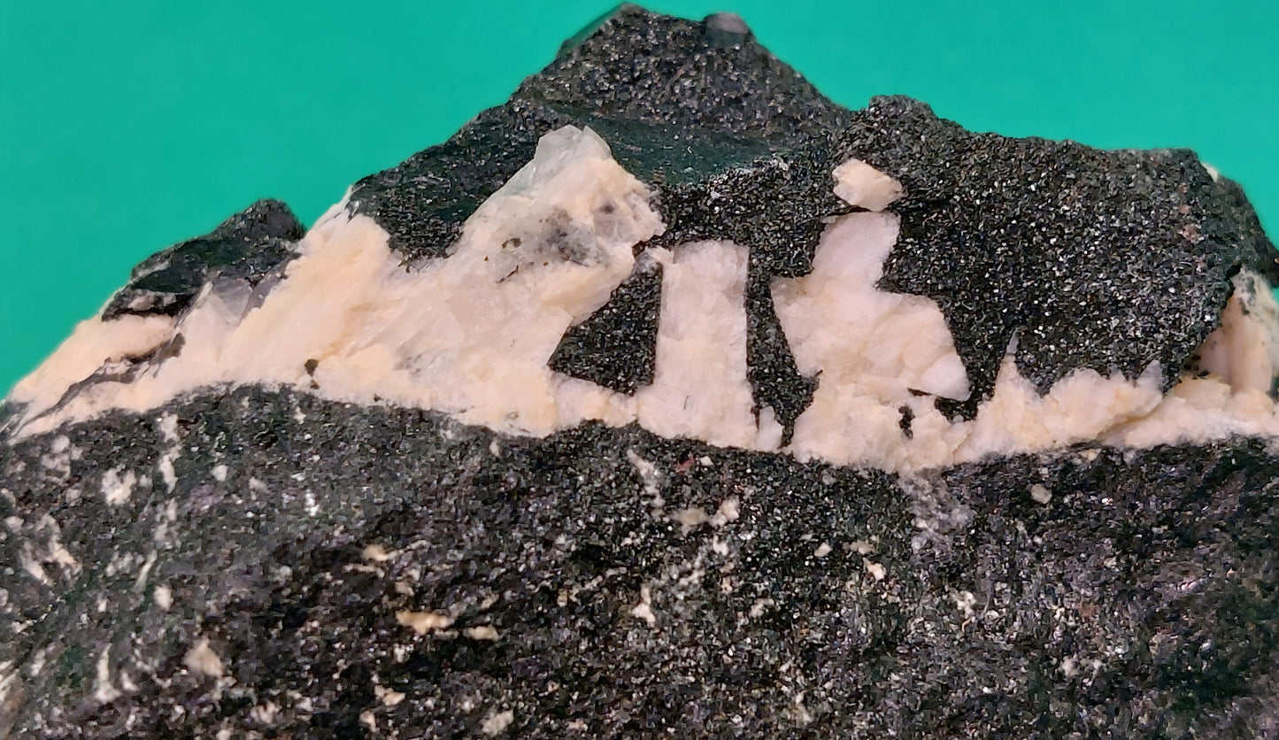 Desmine / Stilbite