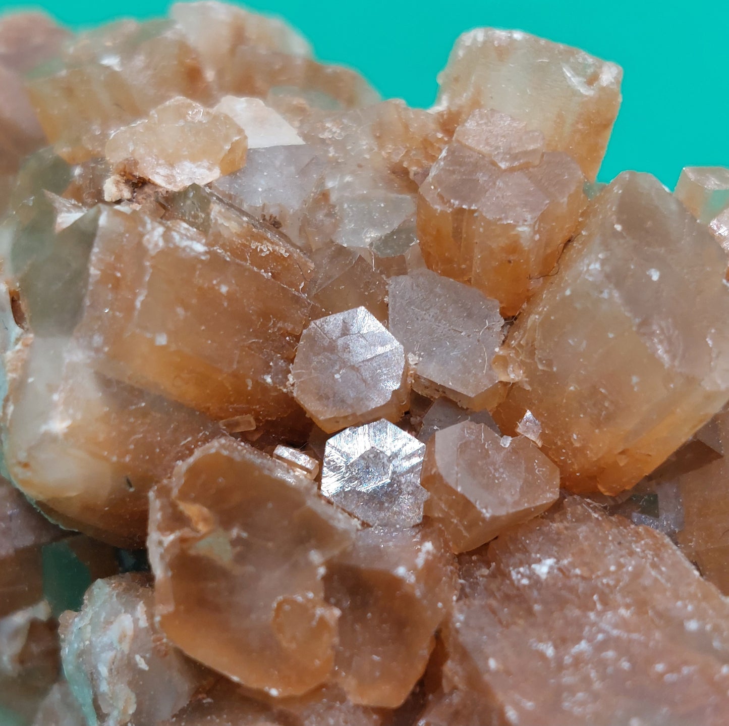 Aragonite specimen