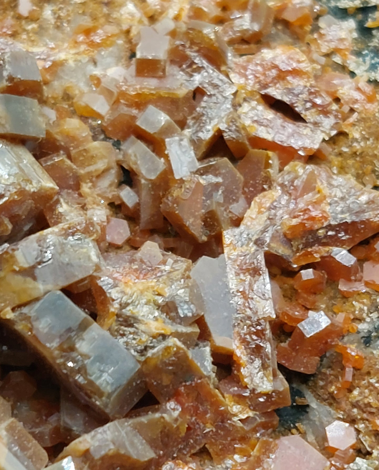 Vanadinite in matrix