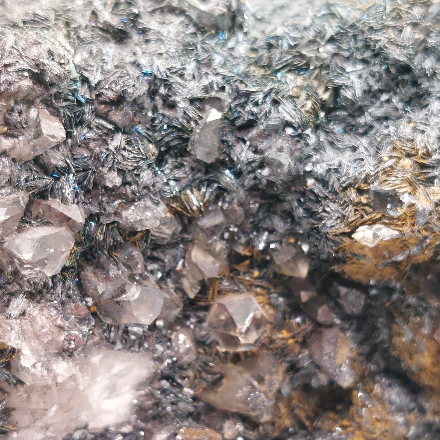 Galenite on Quartz