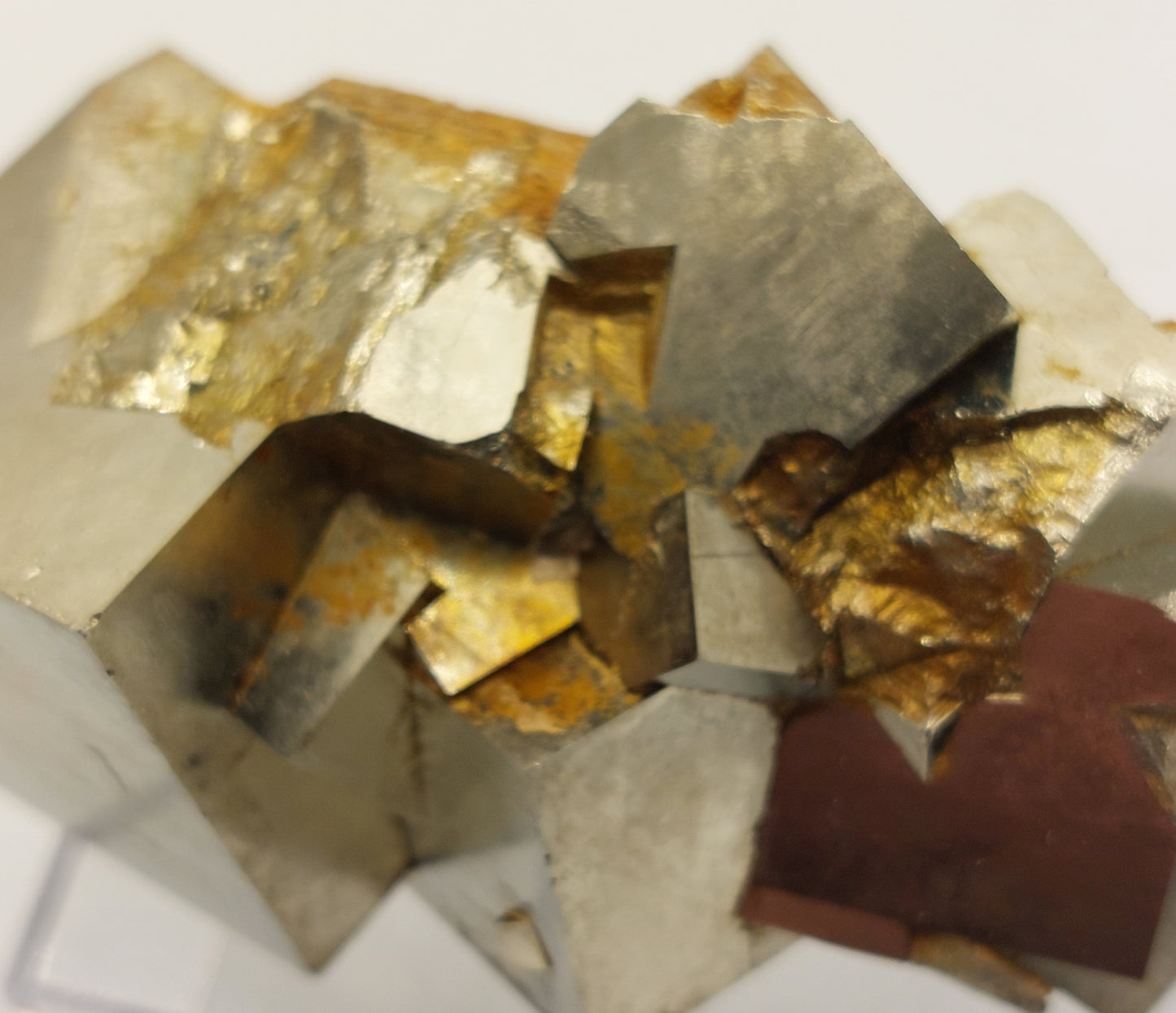 Pyrite specimen cluster