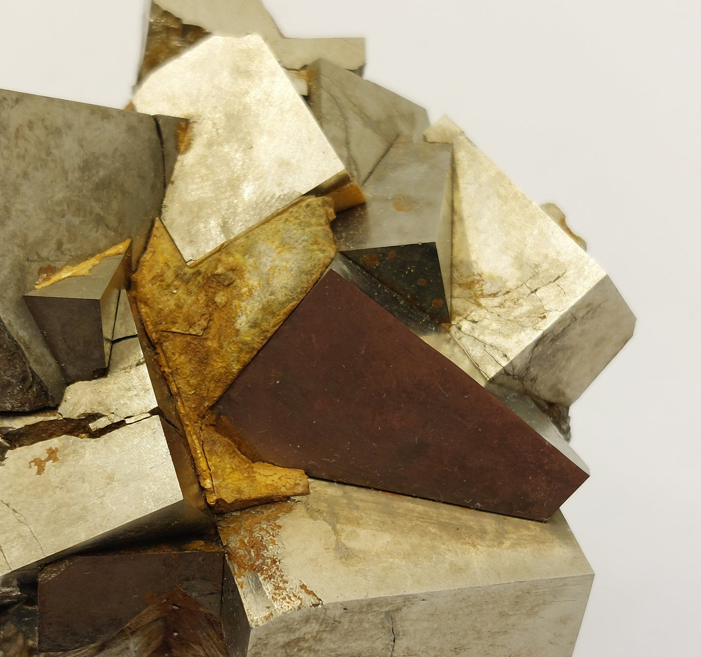 Pyrite specimen cluster