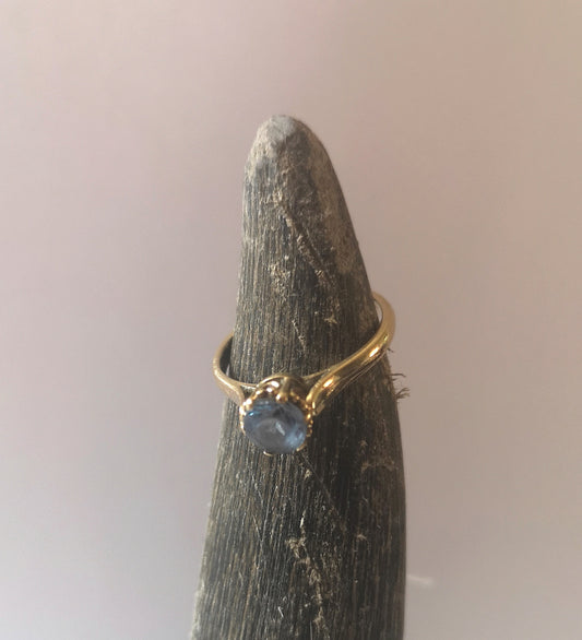 Vintage guldring med topas