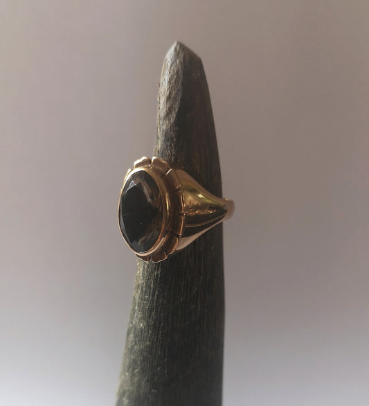 Vintage guldring med smoky quartz