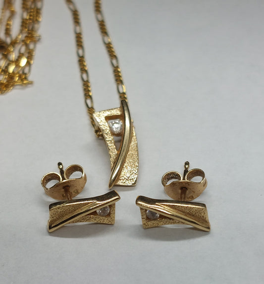 Vintage smykkesæt i 14 karat guld med cz