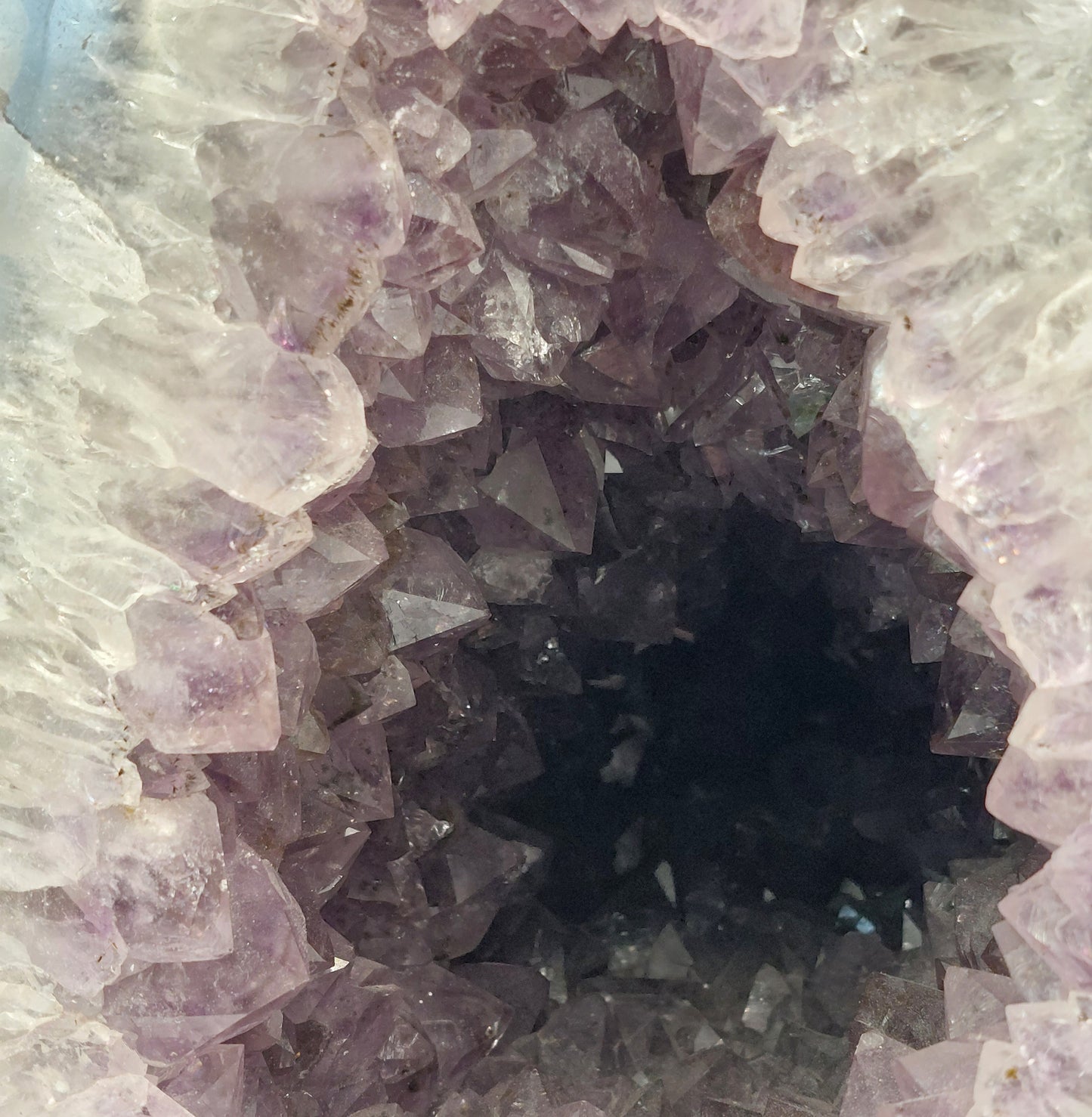 Amethyst Geode Cave