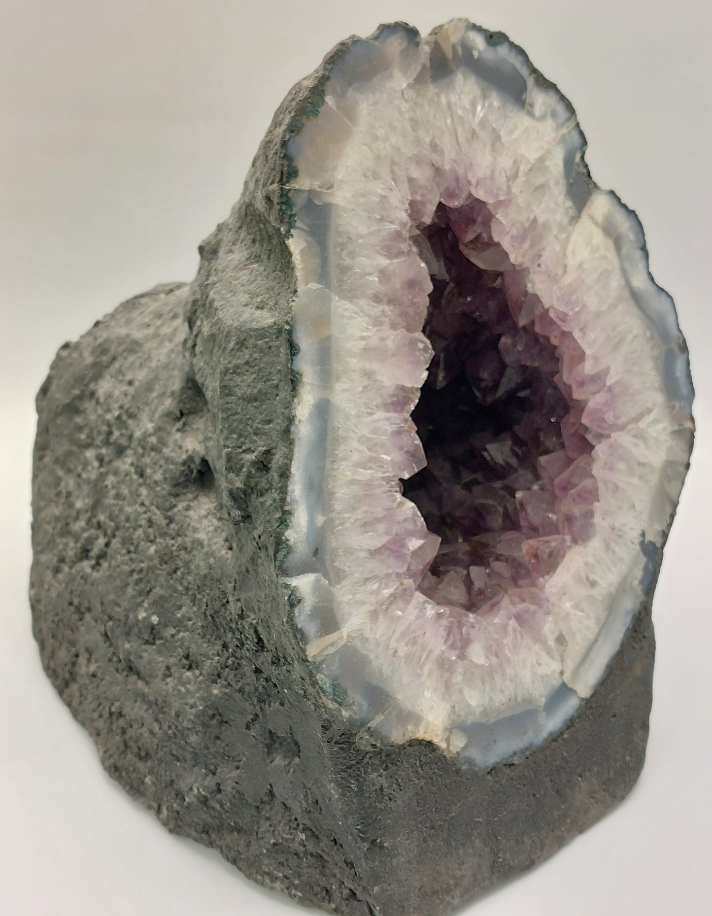 Amethyst Geode Cave