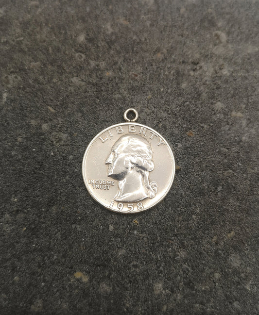 Sølvquarter fra 1958, som vedhæng