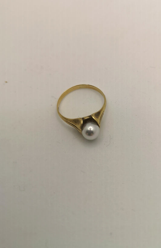 Flot guldring med perle